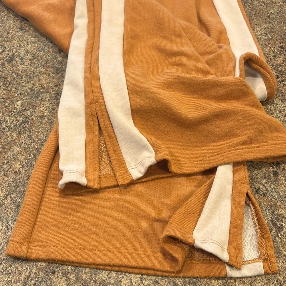 WIN WIN Wide Leg Sweatpants Pull On With A Drawstring Pumpkin Color Size Large - Picture 6 of 8